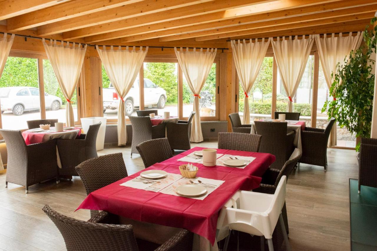Hotel Bungalows Europa Domaso Exterior photo
