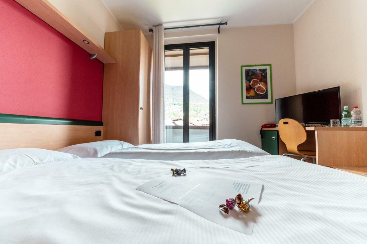Hotel Bungalows Europa Domaso Exterior photo